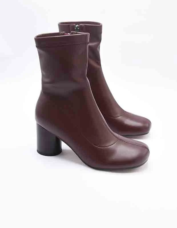 Camden Grace - Image 4